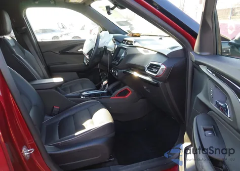 2021 Chevrolet Trailblazer Fwd Rs z USA, uszkodzony, nr VIN KL79MTSL8MB141278